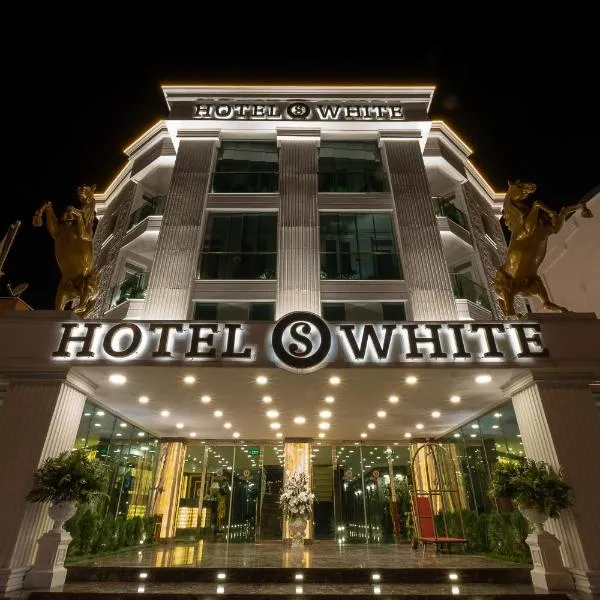 HOTEL S WHITE, hotel en Antalya