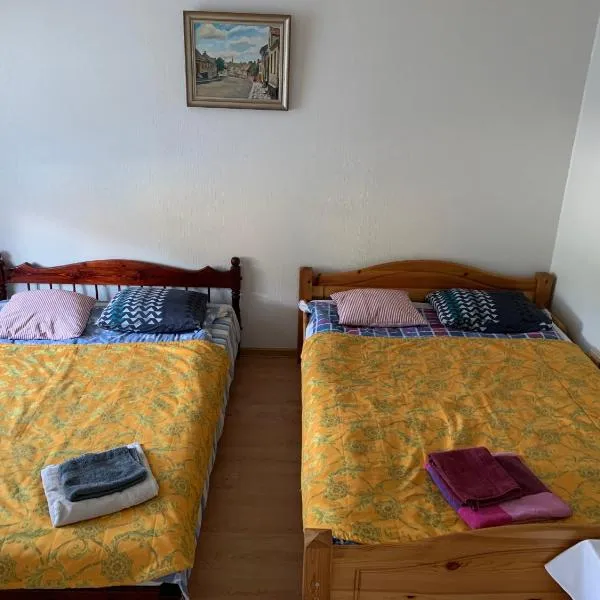 Piiri 12, white Apartment - 2 big beds - Very Cute Apartment, hôtel à Valgma