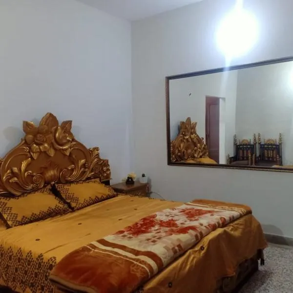 Room with Separate Entrance & Parking & Fast Wifi, hotel in Islamabad