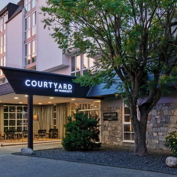 Courtyard by Marriott Wiesbaden-Nordenstadt, hotel en Wiesbaden