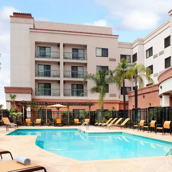 Courtyard Foothill Ranch Irvine East/Lake Forest โรงแรมในEl Toro
