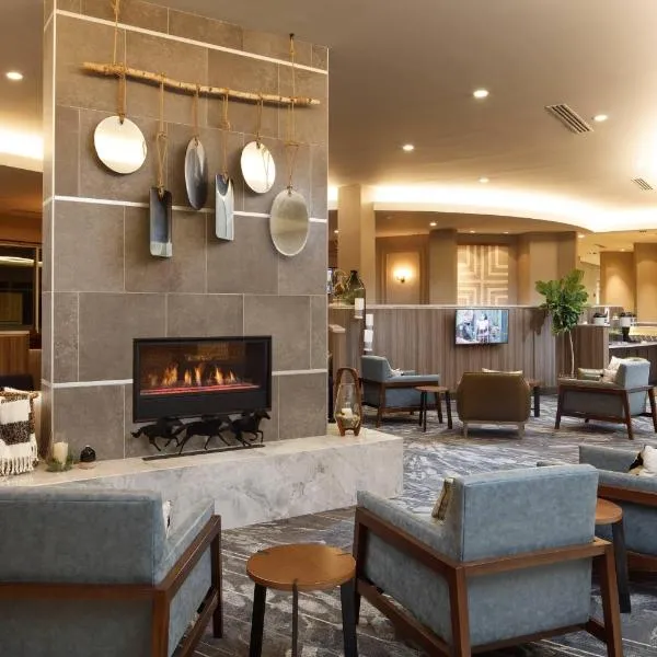 Fairfield Inn & Suites By Marriott Louisville Northeast, hotel en Charlestown