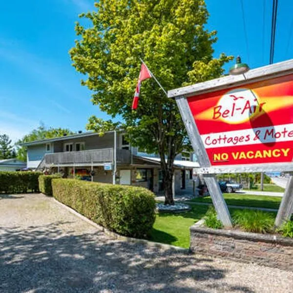 Bel Air Cottages and Motel, hotel di Sauble Beach