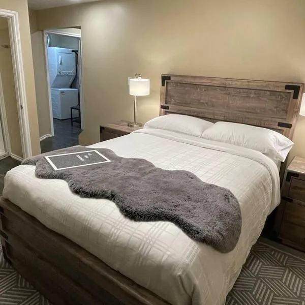 Cozy Furnished Apartment, hotel a Fort Simpson