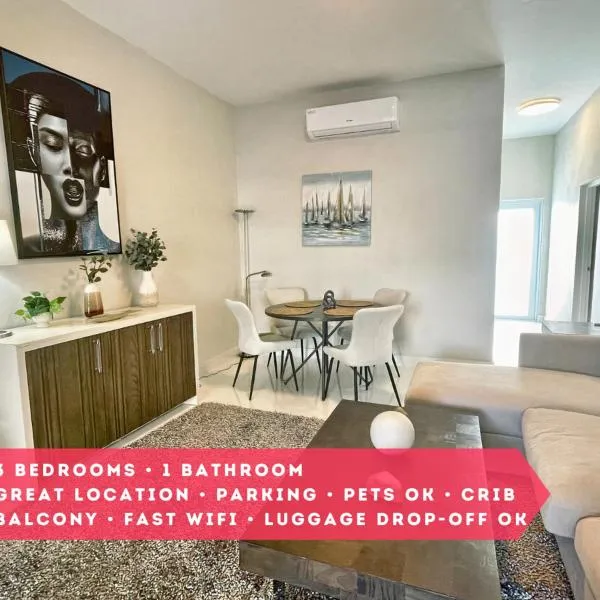 Breathtaking 3-Br Beachside Apt，位于圣胡安的酒店