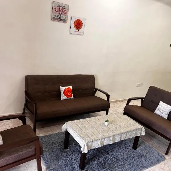 SunnyDay Homestay -Batu Pahat Town, hotel v destinaci Batu Pahat