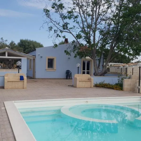 Villa Giasi, hotel in Floridia