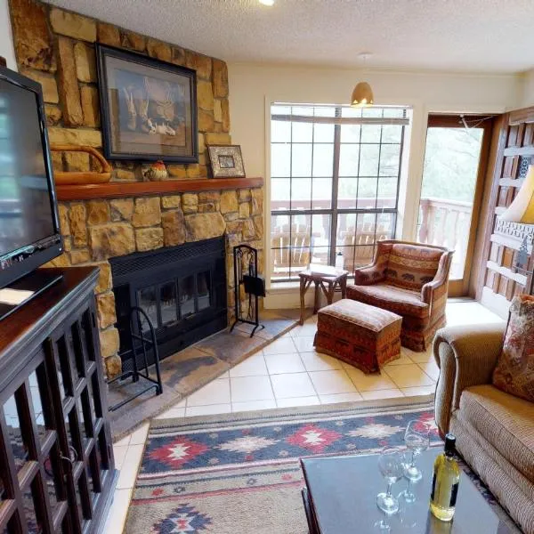 Casa Nueva 6 Townhouse With Wifi, hotel v destinaci Red River