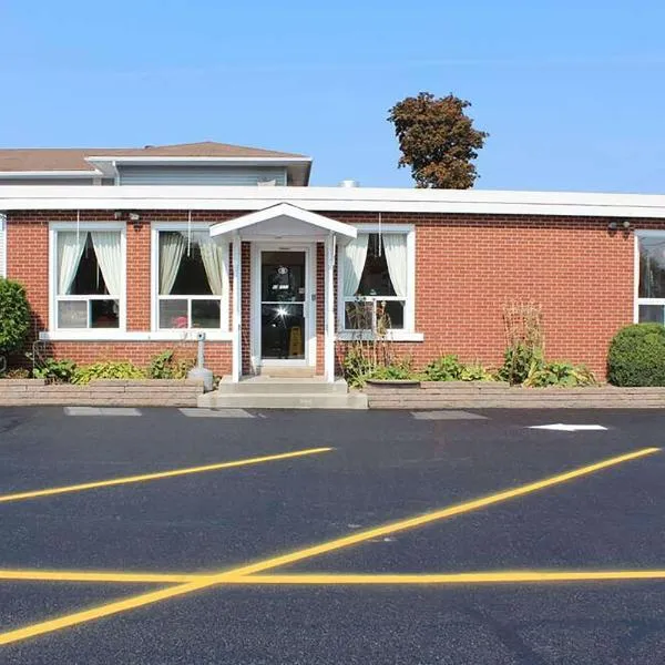 Super 8 by Wyndham Pembroke, ξενοδοχείο σε Πέμπροκ