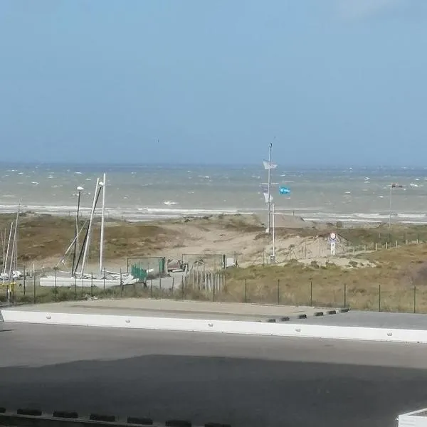 Zee en Strand, hotel v destinaci De Panne