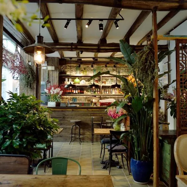 Peking Station Hostel, hotel sa Beijing
