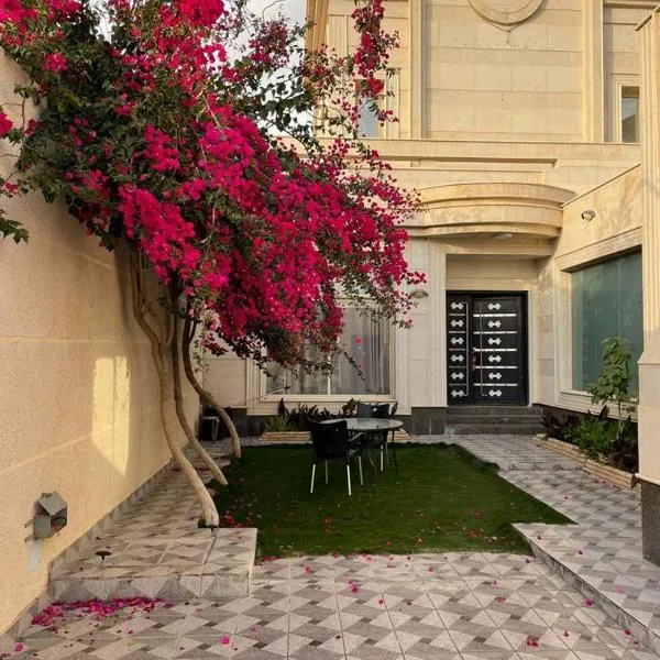 سفانه, hotel u gradu Unayzah