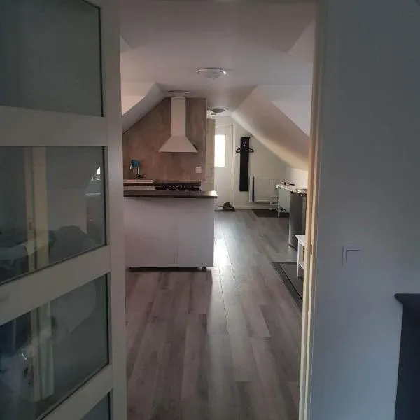 Lilla lägenheten, hotel v destinaci Broddetorp