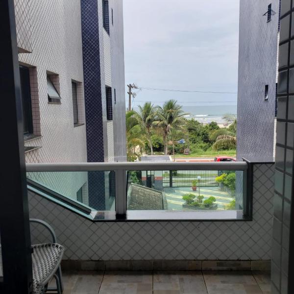Praia de boraceia pé na areia