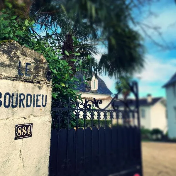 Le Petit Bourdieu - Sanglier: Jurançon şehrinde bir otel