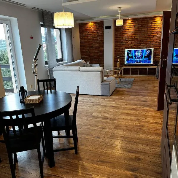 Apartament Airport Gdańsk, hotel v destinaci Firoga