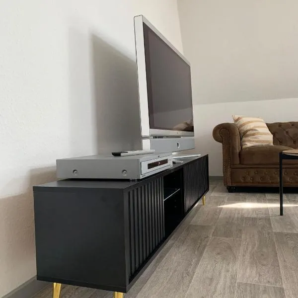 Ferien- und Businessappartement am Lausitzring、Meuroのホテル
