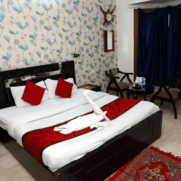 Hotel Ashray Noida, hotel v destinaci Noida