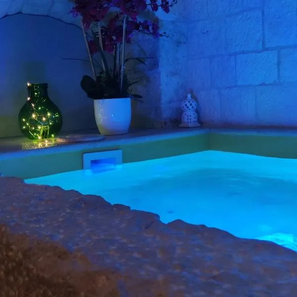 A casòdd' - Luxury Suite, hotel in Ceglie Messapica