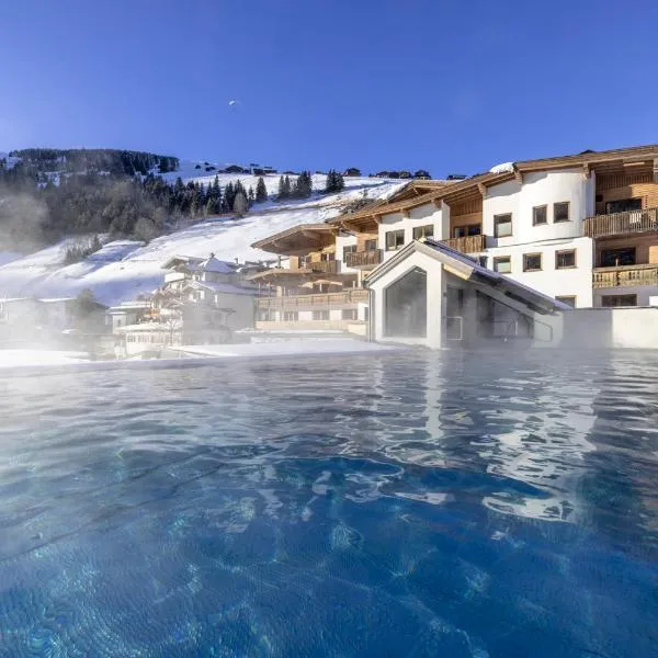 Natur- & Wanderhotel Tuxertal, hotel Tuxban