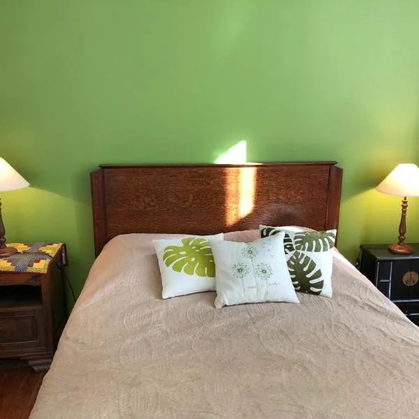 Le Logis du Gast chambre verte, hotel v destinácii Le Gast