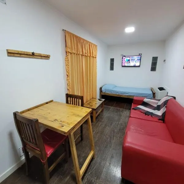 Departamento Desire, hotel i Puerto Deseado