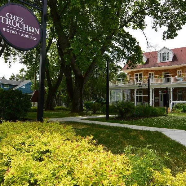 Chez Truchon Bistro-Auberge, Hotel in Saint-Irénée