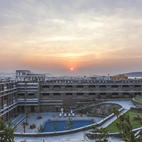 Ramada by Wyndham Udaipur Resort and Spa, hotel in Udaipur