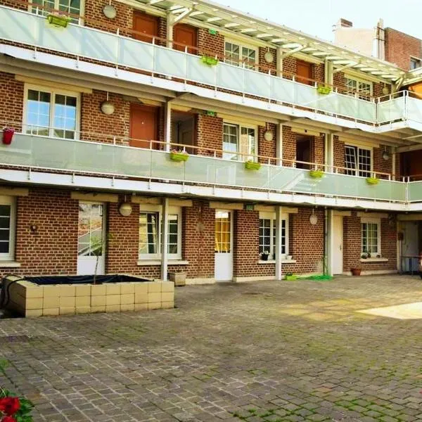 Modern'Hotel, hotel in Valenciennes