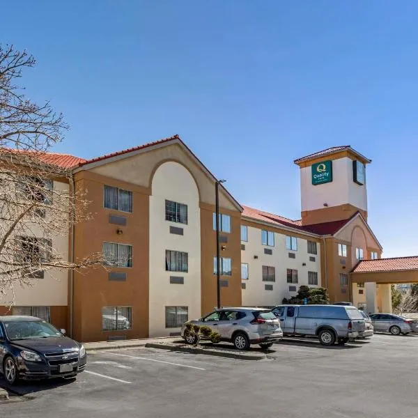 Quality Inn Denver Tech Center, hotel v destinaci Englewood