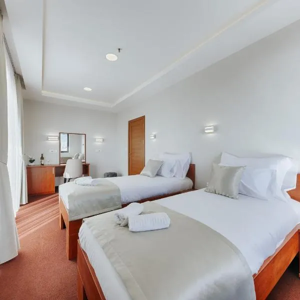 Casa Costa, hotel i Dobra Voda