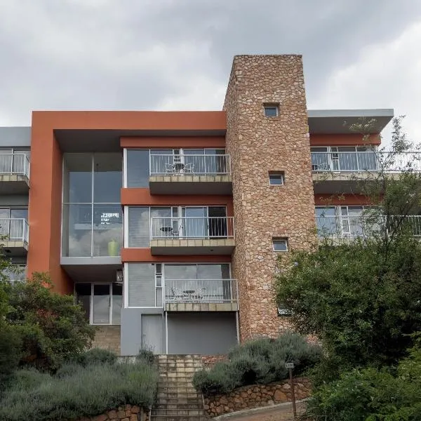 Orangerie Guest House, hotel in Johannesburg