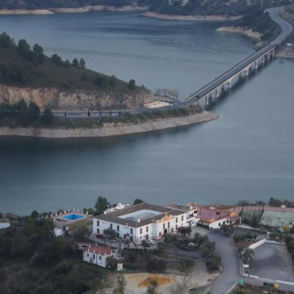 Caserio de Iznájar, hotel Iznájarban