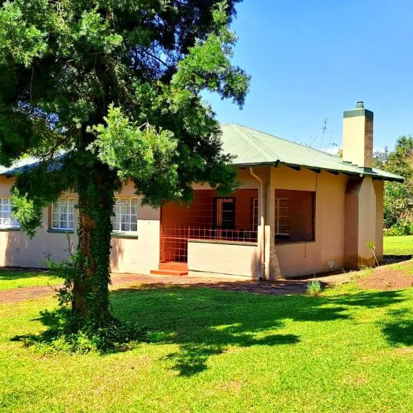Pine Forest Cottage, hotel in Sabie