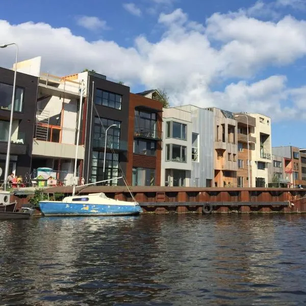 BB in Amsterdam, 35m2, gratis parkeren, hotel in Amsterdam