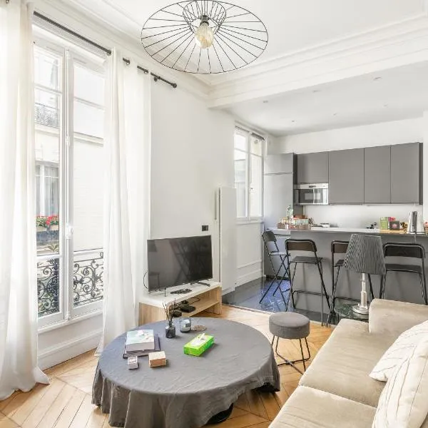 Appartement 80m2 derrière avenue Montaigne 8eme