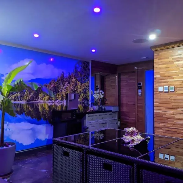 1 Bedroom Guest House with Sauna and Steam Room, khách sạn ở Kent