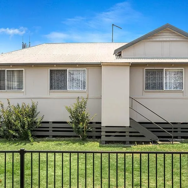 Little River Pet Friendly 8 Poplar Lane Evans Head, hotel in Evans Head