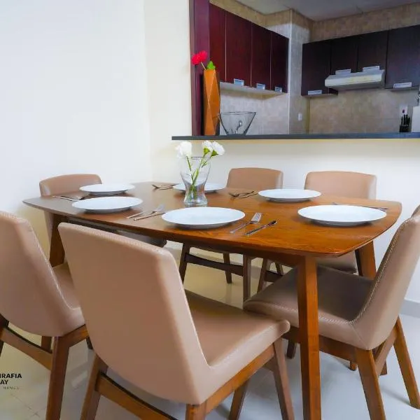 Alashrafia Saray, Lovely 2 BR apartment in Sport city, hotell i Dubai