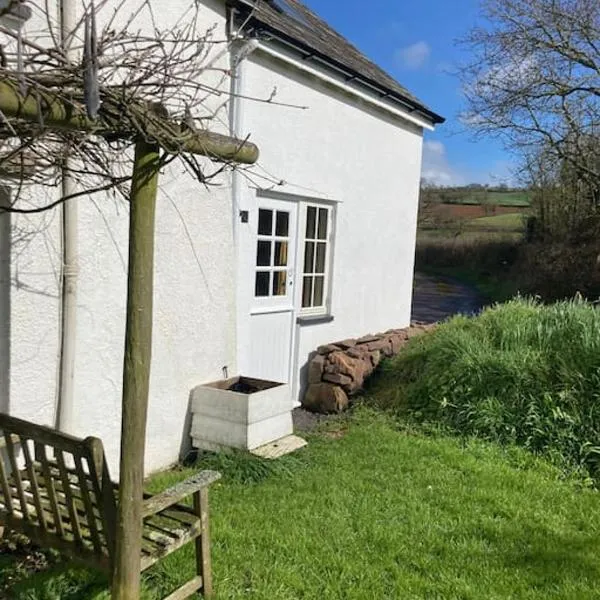 Rural Devon retreat in stunning Exe Valley., hotel in Stockleigh Pomeroy