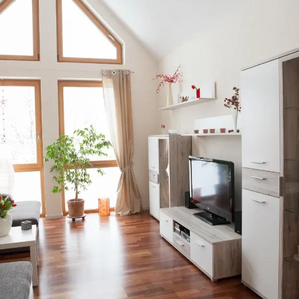 Ferienwohnung Am Korretsberg, hotel en Kruft