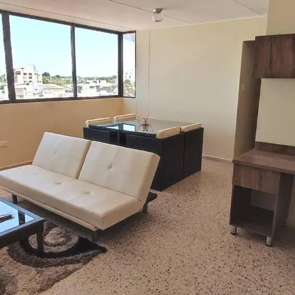 Riohacha II apartamento con vista al mar en la mejor zona de la ciudad genial para relax o trabajo, hotel in Ríohacha