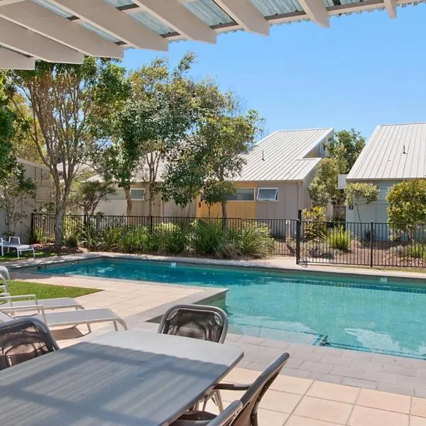 Pandanus Pocket 3BR Beachside Condo by uHoliday, hotel in Casuarina