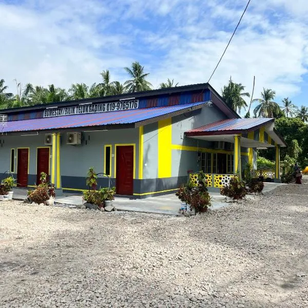 Homestay/Bilik Teluk Gading, hotel in Padang Endau