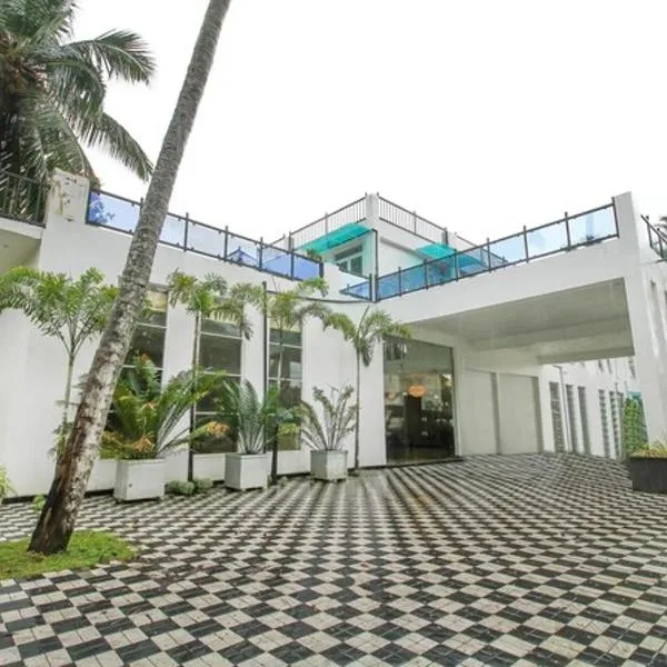 KENRISH HOTEL Pothupitiya, Wadduwa, SRI LANKA、ワドゥワのホテル