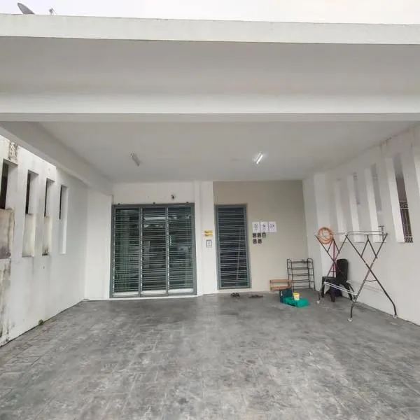 KARAK INDAH HOMESTAY, khách sạn ở Karak