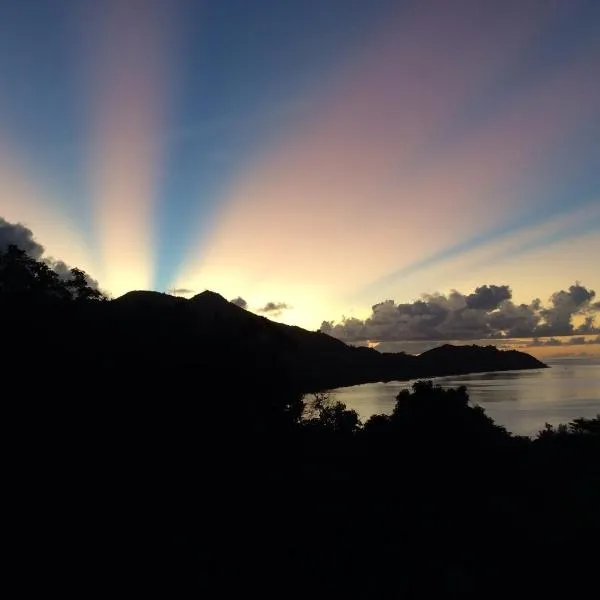 Mirella Villa, hotel a Anse Possession