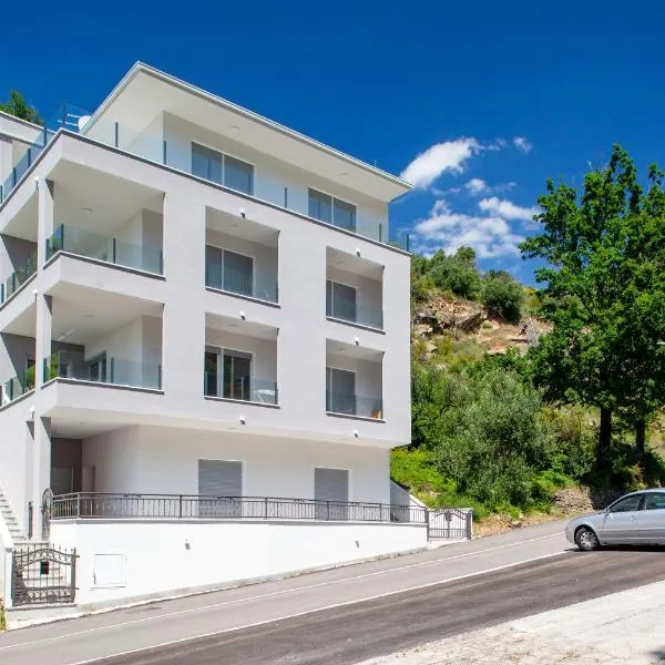 Apartment URSA、ポドゥゴラのホテル