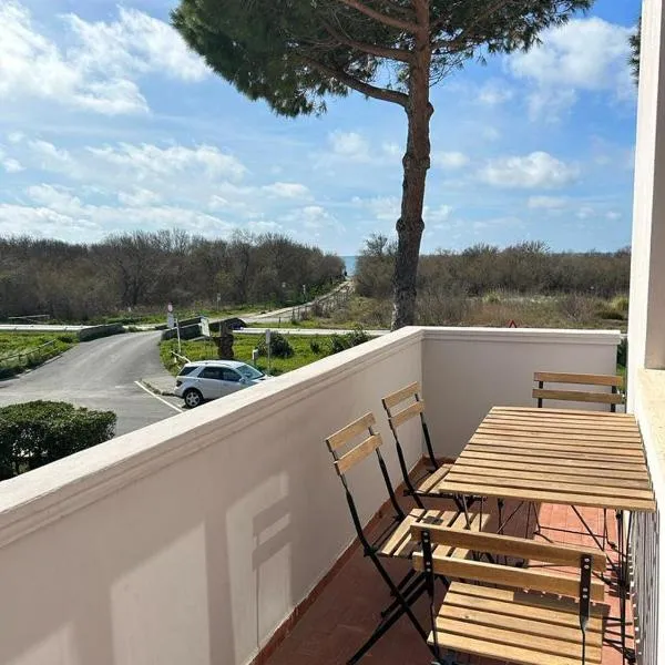 Appartamento Mare Fuori a Vada by Zoom In Earth, hotel in Vada