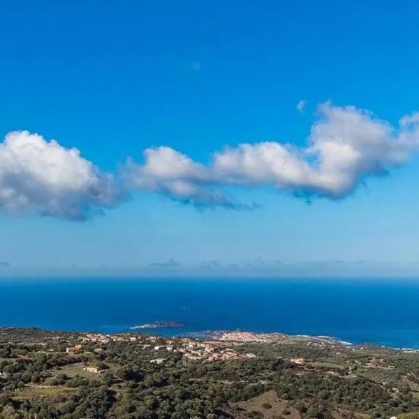 Appartamento bilocale vista mare FT7, hotel v destinácii Cascabraga